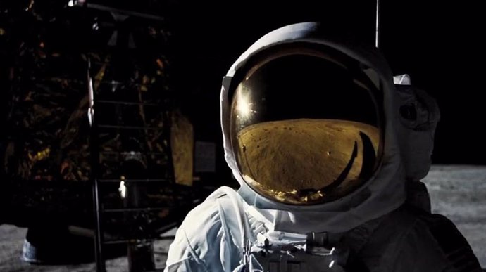 First Man.- El primer hombre