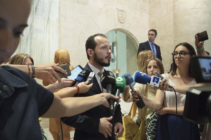 Segunda sesión del pleno de investidura para la Presidencia del Gobierno de La Rioja