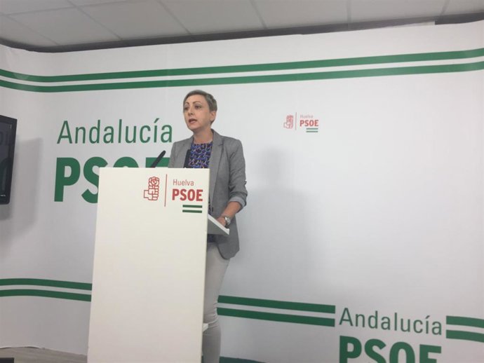 La secretaria de Educación del PSOE de Huelva, Tania González.