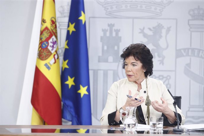 La ministra d'Educació i Formació Professional i portaveu del Govern central en fucions, Isabel Celaá, a la roda de premsa posterior al Consell de Ministres a La Moncloa.