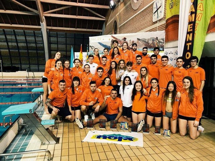 Club de natación y salvamento