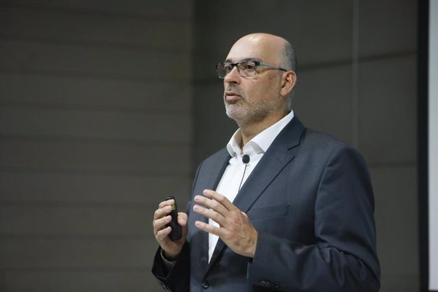 El presidente de Telefónica España, Emilio Gayo, durante la presentación de las iniciativas de la compañía para los próximos meses