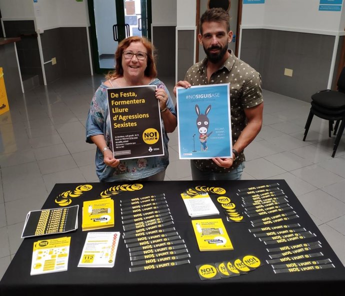 Presentació de la campanya 'No i punt' contra les agressions sexistes a les festes