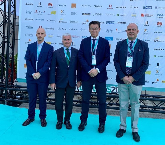 El alcalde de Granada en la cumbre DigitalES