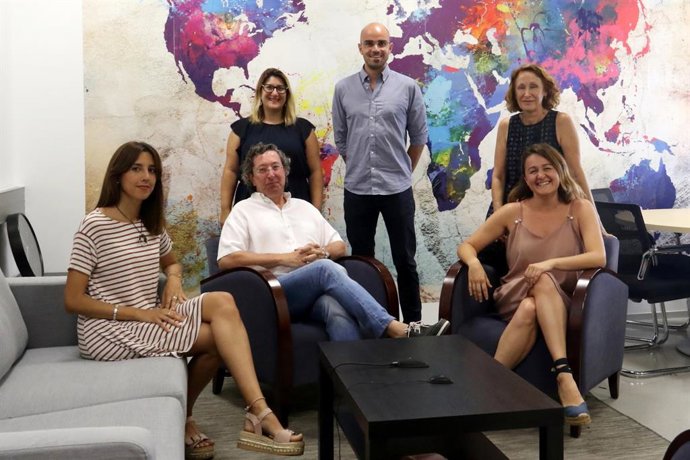 Imatge de l'equip del Laboratori de Mediació, Resolució de Conflictes i Orientació Familiar de la UIB.