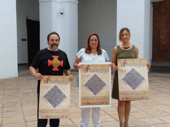 Navajas, entre Guijarro y Soto, en la presentación de Montemayor Medieval