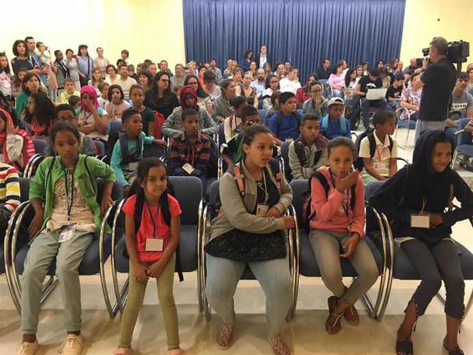 Imagen de los 43 niños saharauis que han llegado a Logroño para pasar el verano dentro del programa 'Vacaciones en paz'.