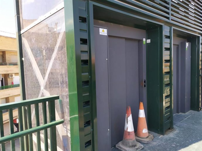 Imagen del ascensor de Santiago el Mayor averiado