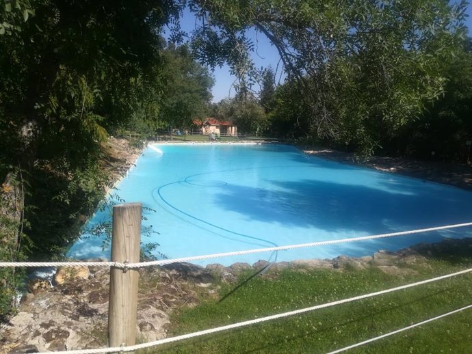 El laboratorio de Prodestur volverá a encargarse del control sanitario del agua de 48 piscinas públicas de Segovia