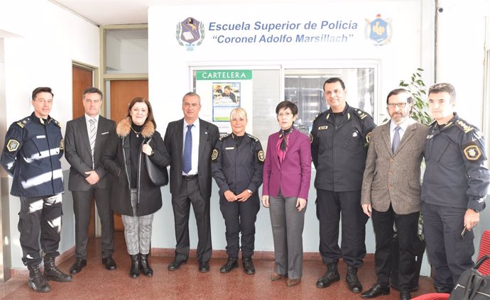 Beltrán de Heredia visita los centros de formación policial de Buenos Aires (Arg