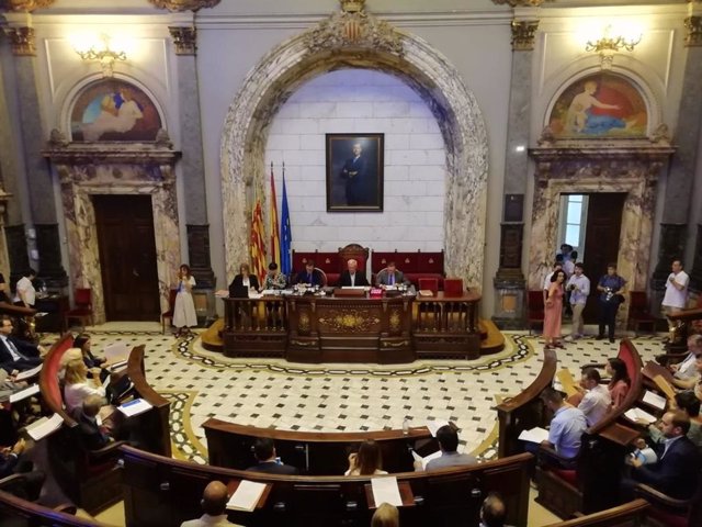 Pleno de organización del Ayuntamiento de València