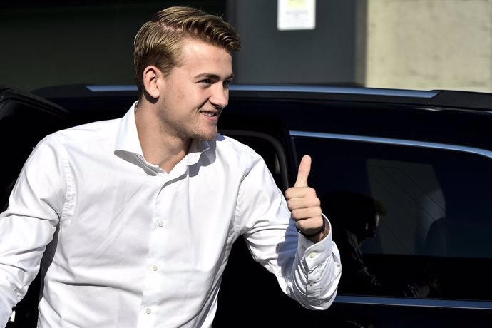 17 July 2019, Italy, Turin: Dutch defensar Matthijs de Ligt arrives for his medical examinations for completing his Juventus move from Ajax Amsterdam. Photo: Nicol Camp/Lapresse via ZUMA Press/dpa