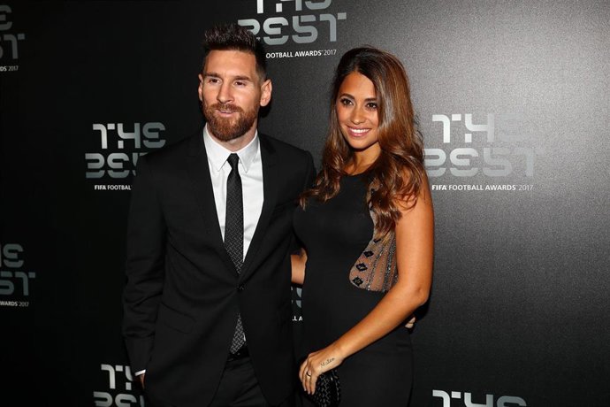 Leo Messi y Antonela Roccuzzo en la alfombra de 'The Best FIFA Football Awards'