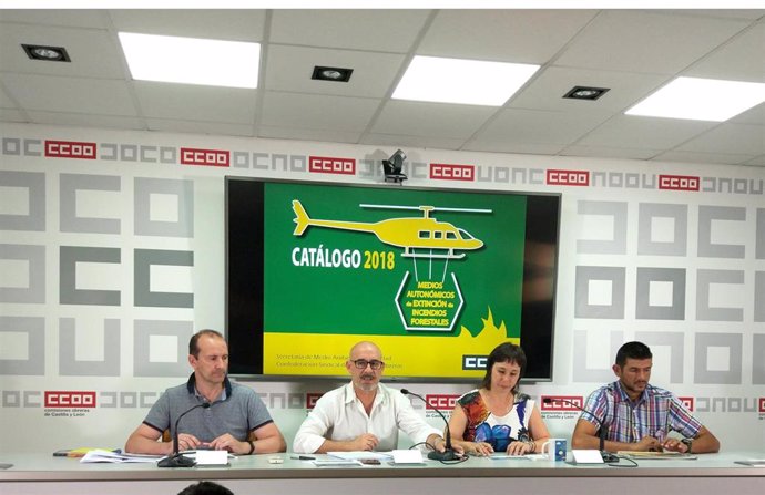 Responsables de CCOO presentan en Valladolid el Catálogo de medios autonómicos de extinción de incendios forestales.