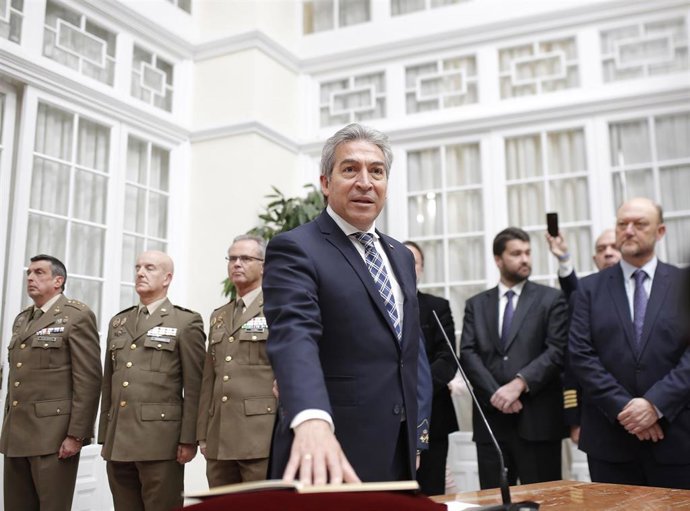 El delegado del Gobierno de España en Andalucía, Lucrecio Fernández, en una imagen de archivo