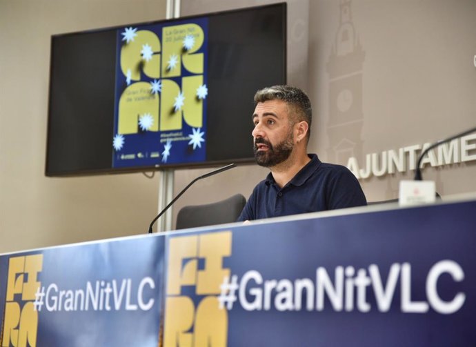 El concejal de Cultura Festiva del Ayuntamiento de Valncia, Pere Fuset, presenta en rueda de prensa la Gran Nit de Juliol de la Gran Fira de Valencia 2019.