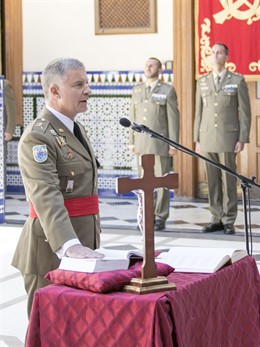 El General Fernando Maté, en la toma de posesión de la Jefatura del Estado Mayor del Mando de Canarias
