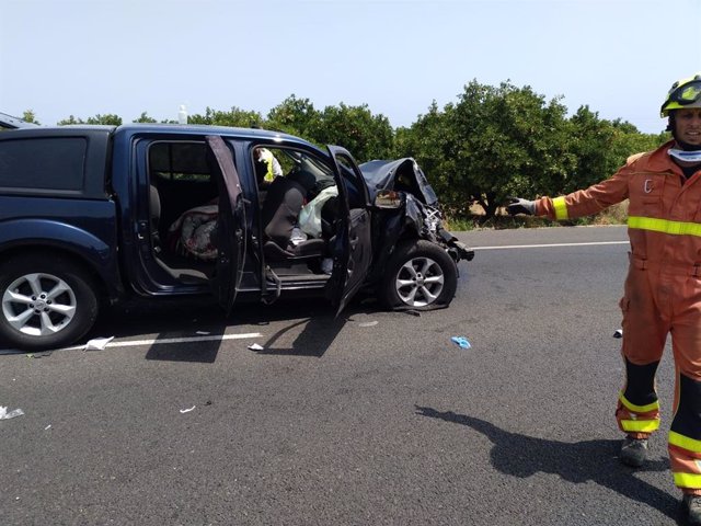 Accidente de tráfico en la N-332 en Oliva (Valencia)