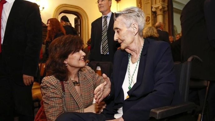 Carmen Calvo y Mariluz Escribano