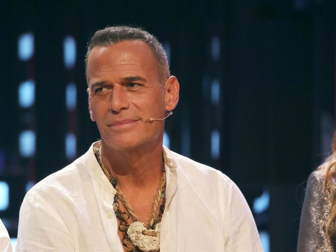 Carlos Lozano en el plató de 'Supervivientes 2019'