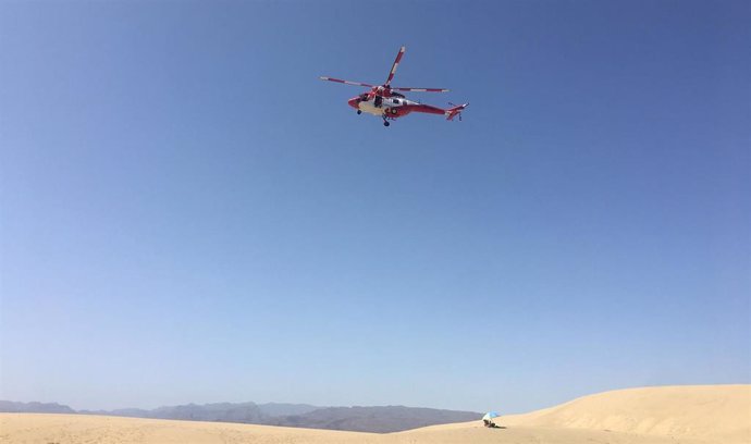 Helicóptero de rescate del Grupo de Emergencias y Salvamento (GES) del Gobierno de Canarias