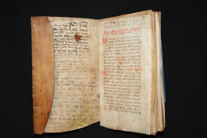 Documento expuesto en Lisboa, procedente del Archivo Real y General de Navarra