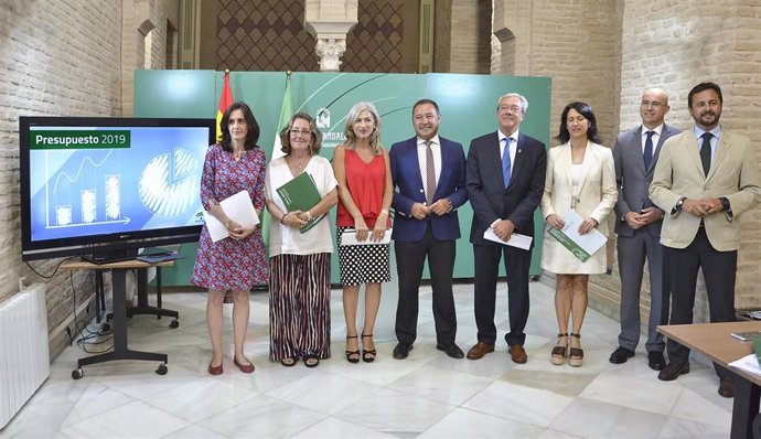 Presentación de los Presupuestos de la Junta de Andalucía para 2019 para la provincia de Sevilla.