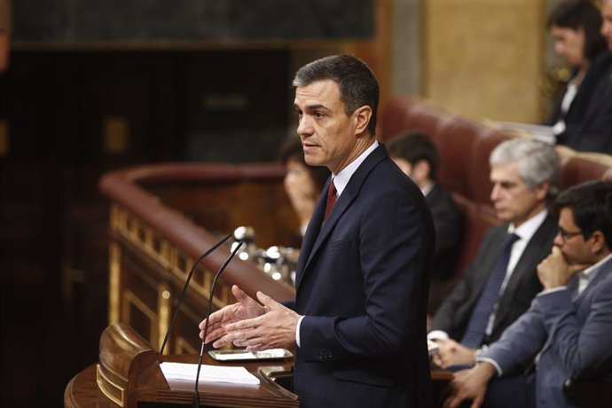El president del Govern en funcions i candidat del PSOE a la reelecció, Pedro Sánchez, intervé des de la tribuna del Congrés dels Diputats en la primera sessió del debat d'investidura a la Presidncia del Govern.