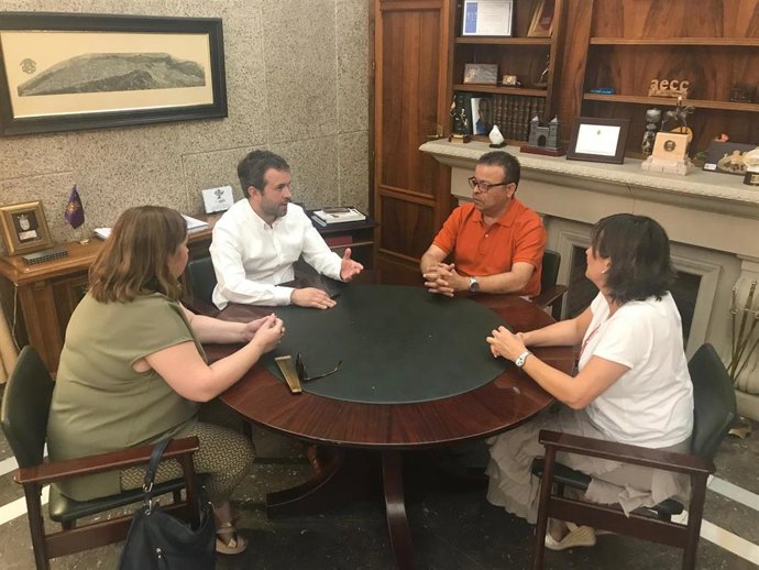 Reunión del alcalde de Jaén, Julio Millán, con CSIF