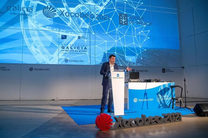 El conselleiro de Cultura durante la presentación de 'Galicia, un relato no mundo'.