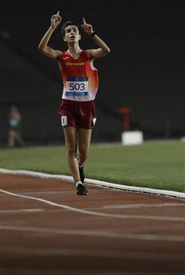 El marchador Paul McGrath gana la plata en el FOJE de Bakú 2019
