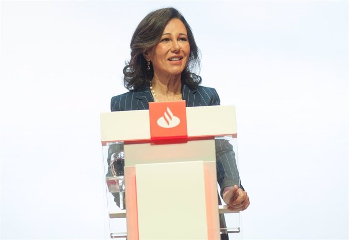 La presidenta del Santander, Ana Botín, en la junta general de accionistas de 2019
