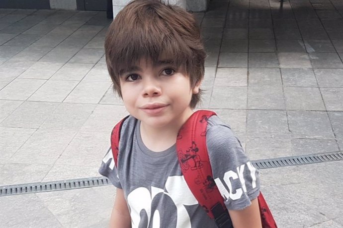 Foto de Iñaki, niño de 9 años con Síndrome de Sanfilippo