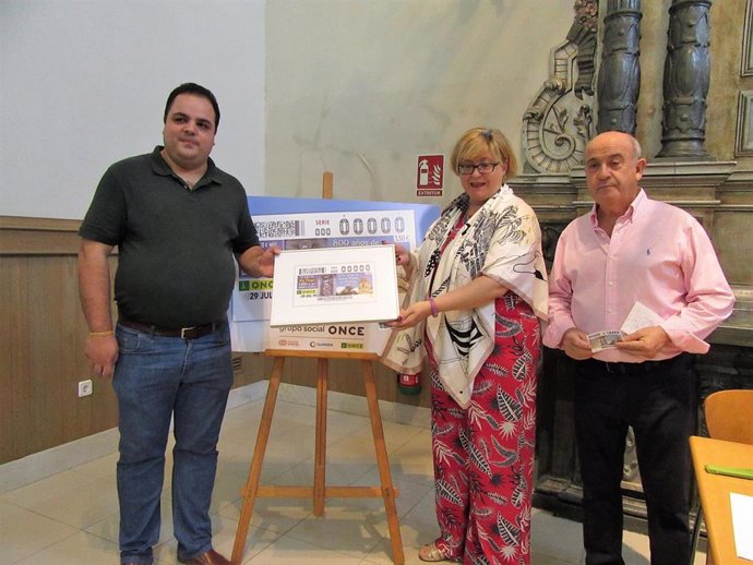 Presentación del cupón que conmemora el aniversario de Santa Marta, en Martos