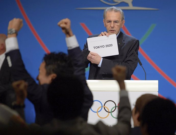 Jacques Rogge anuncia a Tokio como sede de los Juegos de 2020