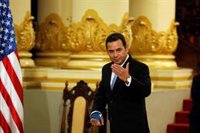 El presidente de Guatemala presenta una revocatoria ante la CC para activar el acuerdo de 'tercer país seguro' con EEUU
