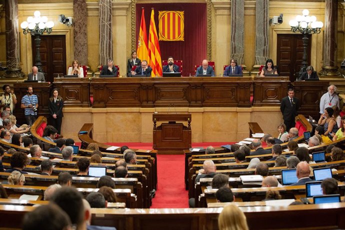 Ple Del Parlament De Catalunya