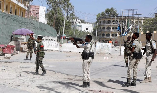 Miembros de las fuerzas de seguridad soldados militares militar soldado en Mogadiscio