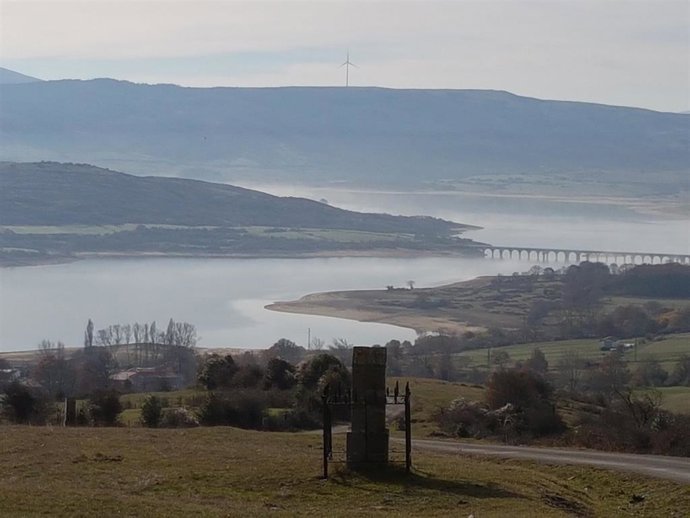 El embalse del Ebro baja al 93,9% de capacidad