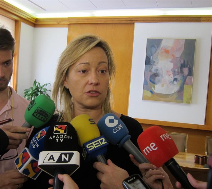 La consejera de Economía, Marta Gastón, valora la EPA de segundo semestre de 2019.