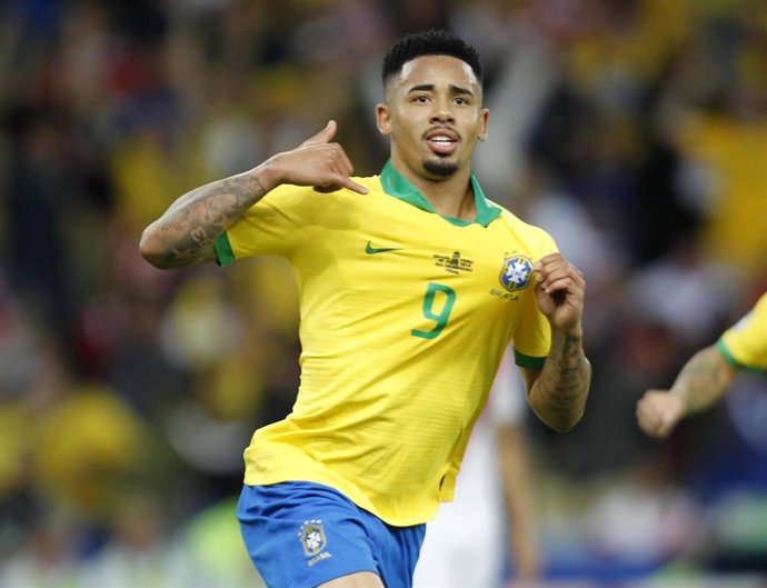 Gabriel Jesus celebra su gol en la final de la Copa América entre las selecciones de Brasil y Perú