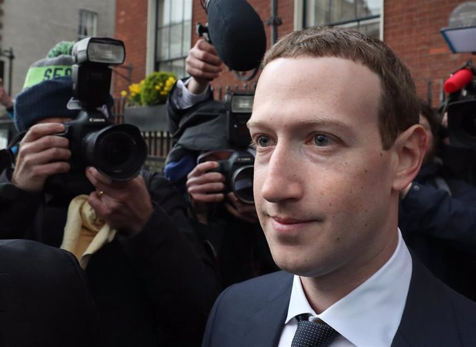 Mark Zuckerberg, consejero delegado de Facebook, tras una reunión en Dublín (Irlanda)