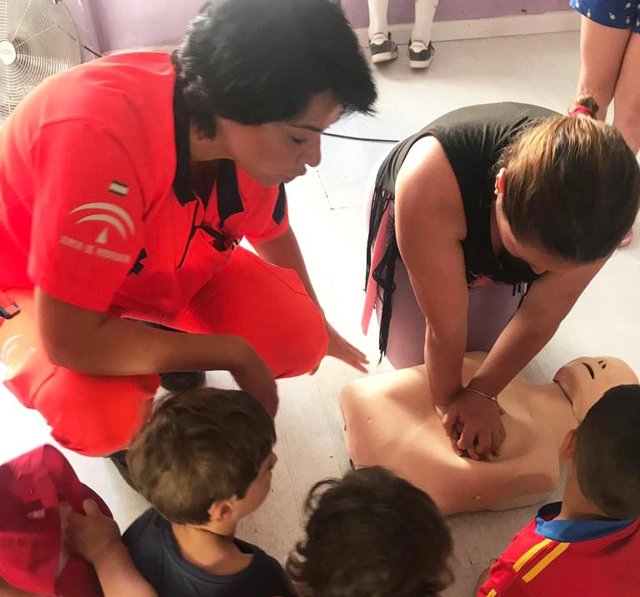 Taller de primeros auxilios para menores