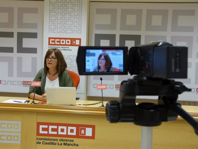 La secretaria regional de Empleo del sindicato CCOO en Castilla-La Mancha, María Ángeles Castellanos