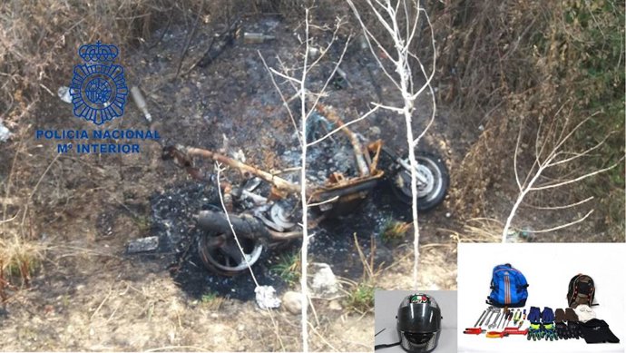 Una de las motos sustraídas y quemadas en León.