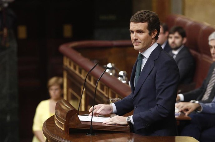 El presidente del Partido Popular, Pablo Casado, durante su intervención en el Congreso de los Diputados, previa a la segunda votación para la investidura del candidato socialista a la Presidencia del Gobierno.