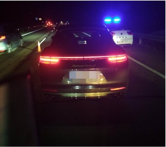 Porsche detectado en Toén (Ourense) cuando circulaba a 224 km/en la autovía A-52