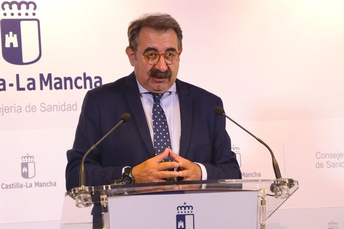 El consejero de Sanidad de C-LM, Jesús Fernández Sanz, en rueda de prensa.