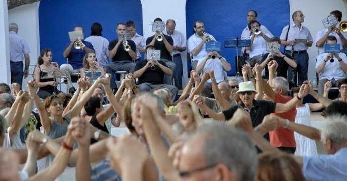 Foto d'arxiu de l'Aplec de la Sardana de Palamós.