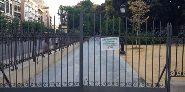 El Ayuntamiento de Murcia cierra el Jardín de Floridablanca por altas temperaturas